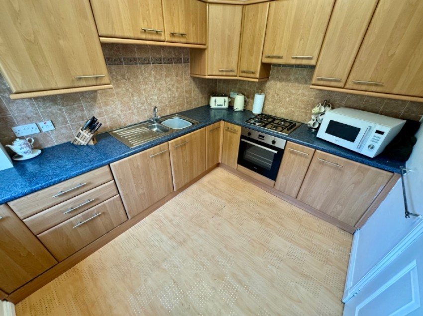 Images for 93e Main Road, Fairlie, Ayrshire, KA29 0AD, UK