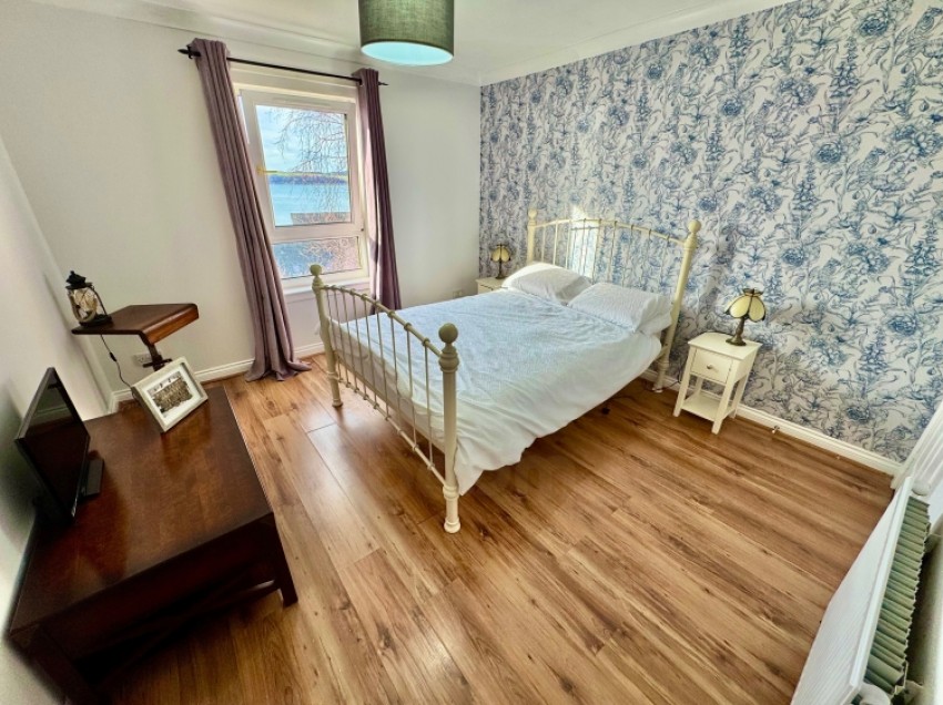 Images for 93e Main Road, Largs, Ayrshire, KA29 0AD, UK