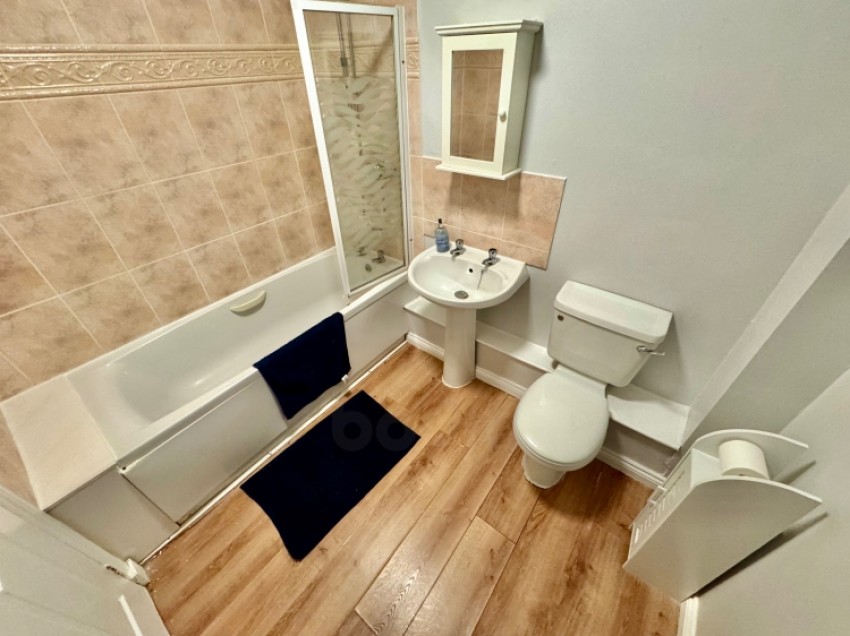 Images for 93e Main Road, Largs, Ayrshire, KA29 0AD, UK