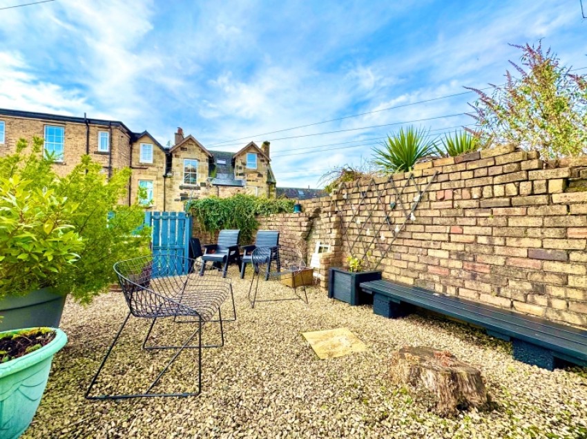 Images for 93e Main Road, Largs, Ayrshire, KA29 0AD, UK