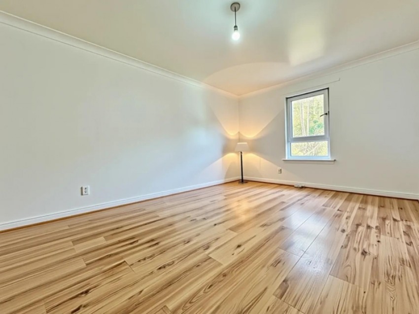 Images for 93e Main Road, Largs, Ayrshire, KA29 0AD, UK