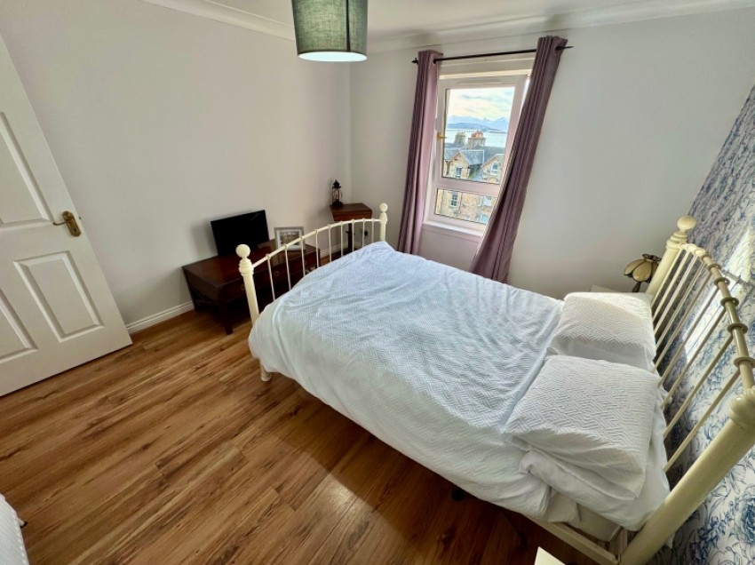 Images for 93e Main Road, Largs, Ayrshire, KA29 0AD, UK