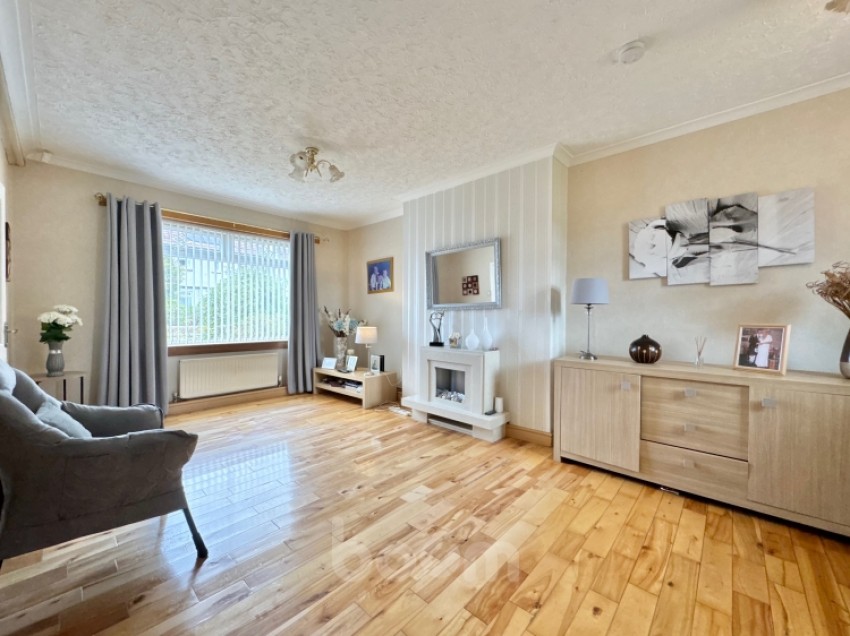 Images for 20 Lindsay Avenue, Kilbirnie, Ayrshire, KA25 7HR, UK
