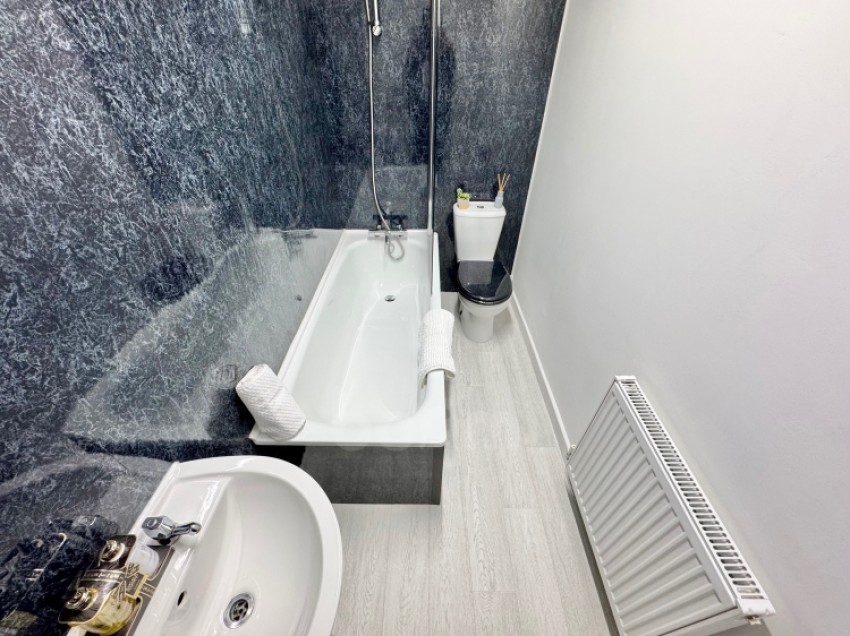 Images for G/R 10 Muirend Street, Kilbirnie, Ayrshire, KA25 7DQ, UK