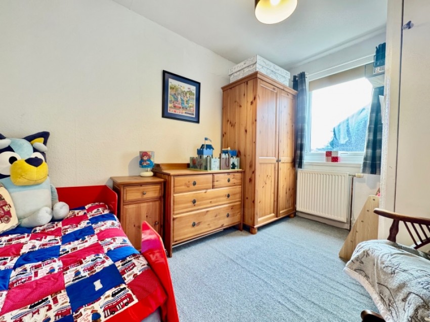 Images for 11 Blackthorn Avenue, Beith, Ayrshire, KA15 2AR, UK