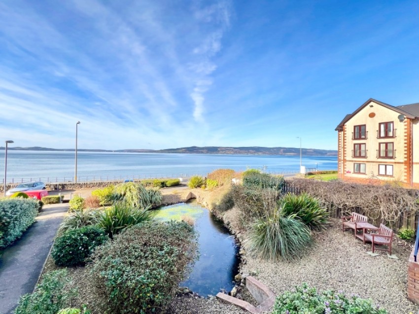 Images for 18 Chaseley Gardens, Skelmorlie, Ayrshire, PA17 5DQ, UK