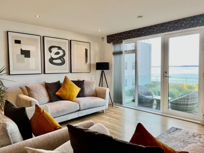 Images for 18 Chaseley Gardens, Skelmorlie, Ayrshire, PA17 5DQ, UK