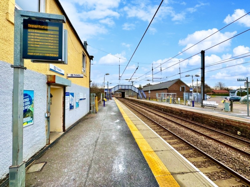 Images for 1/2 2 Co-Operative Buildings, Glengarnock, Beith, Ayrshire, KA14 3AS, UK