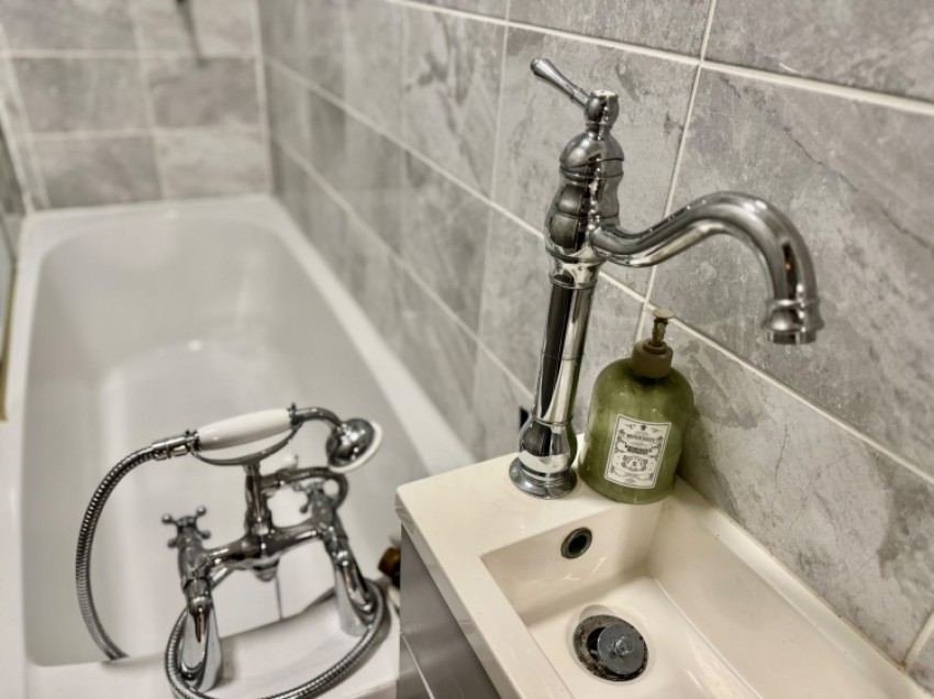 Images for 1/2 2 Co-Operative Buildings, Glengarnock, Beith, Ayrshire, KA14 3AS, UK