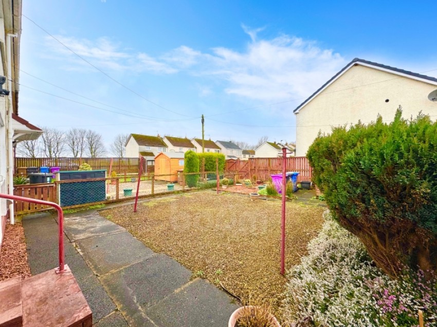 Images for 7 Loadingbank Court, Kilbirnie, Ayrshire, KA25 6JS, UK