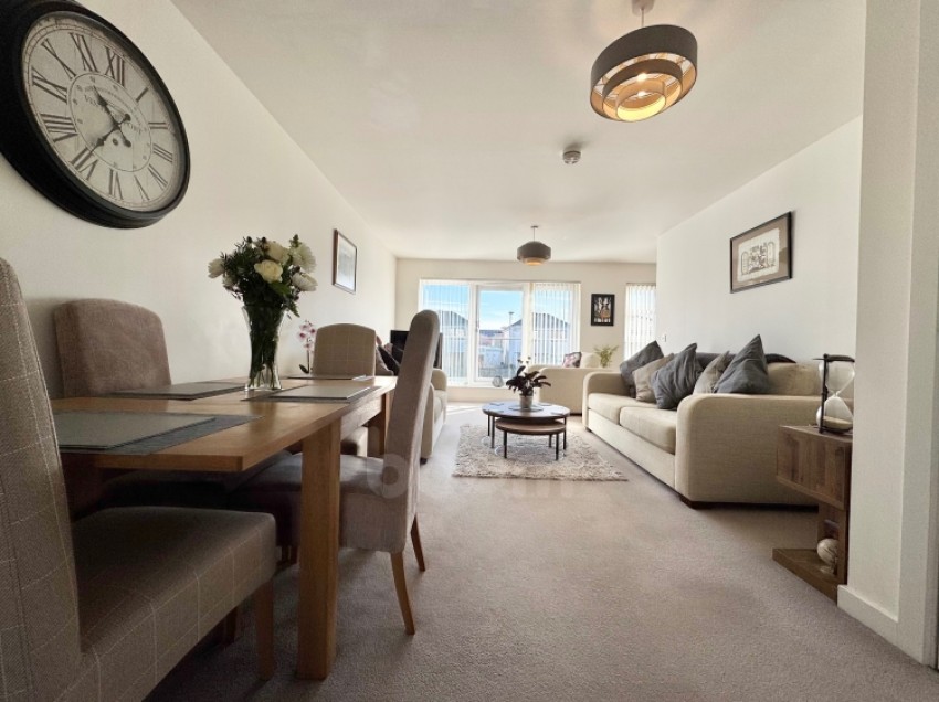 Images for 10 James McKechnie Avenue, Paisley, Renfrewshire, PA2 7FG, UK