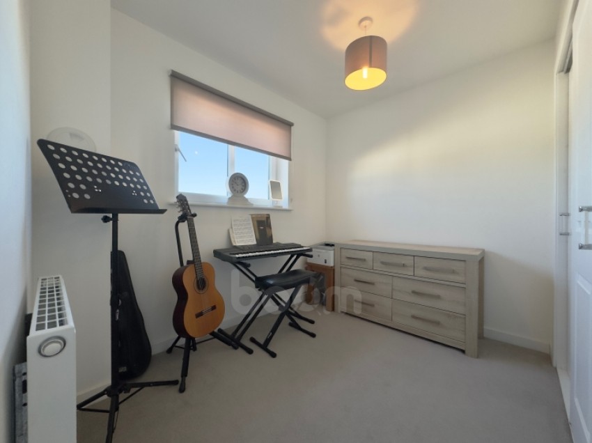 Images for 10 James McKechnie Avenue, Paisley, Renfrewshire, PA2 7FG, UK