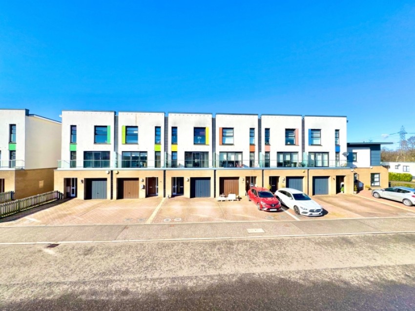 Images for 10 James McKechnie Avenue, Paisley, Renfrewshire, PA2 7FG, UK