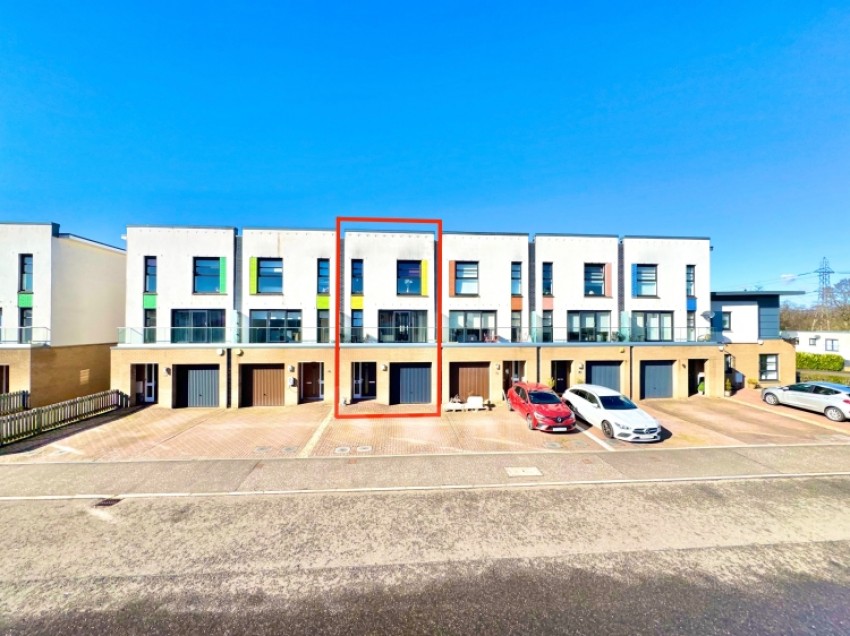 Images for 10 James McKechnie Avenue, Paisley, Renfrewshire, PA2 7FG, UK