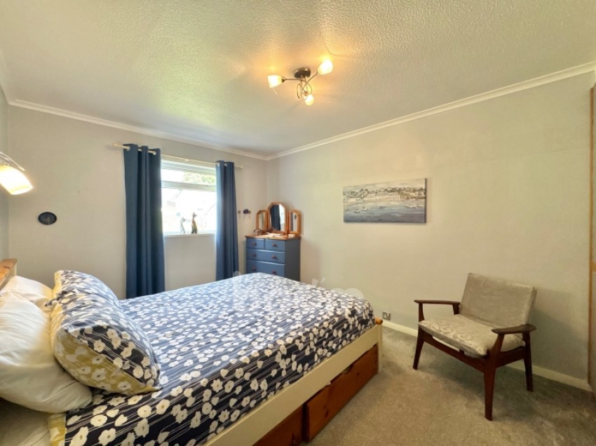 Images for 135 Sempill Avenue, Erskine, Renfrewshire, PA8 6DB, UK