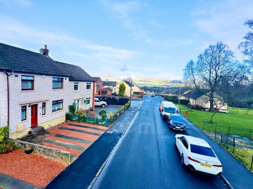 Images for 28 Chestnut Avenue, Beith, Ayrshire, KA15 1BD, UK