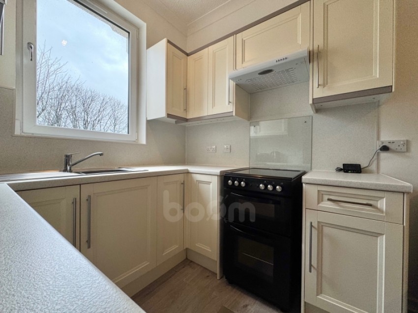 Images for Flat 1/2 13 Mains Road, Beith, Ayrshire, KA15 2AF, UK