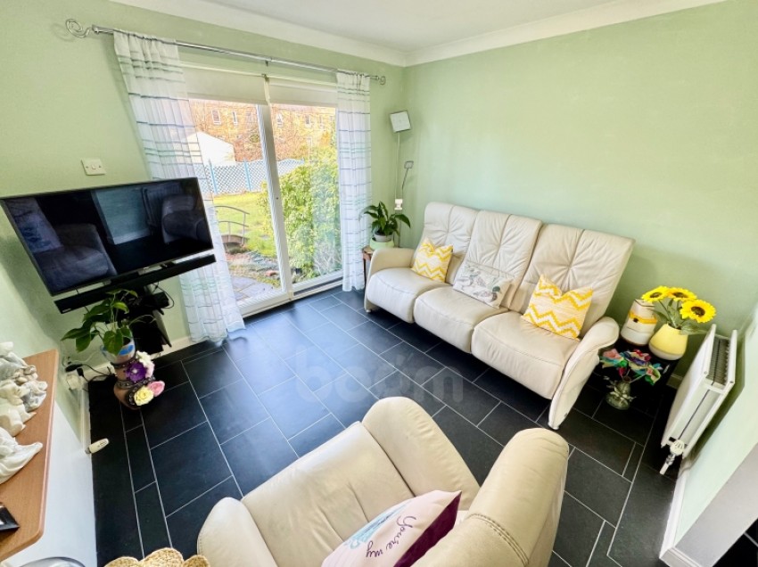 Images for 1 Turners Avenue, Paisley, Renfrewshire, PA1 2NT, UK