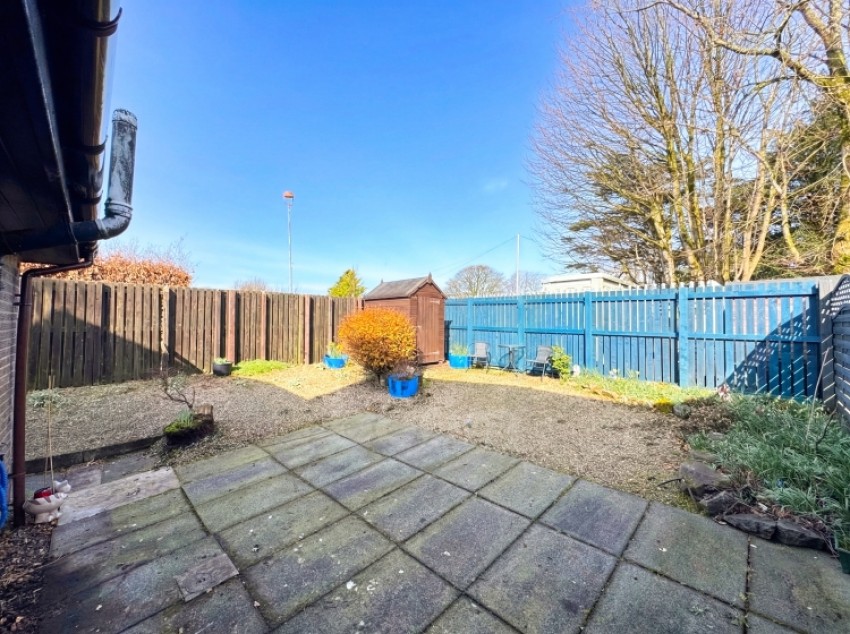 Images for 15 Glebe Court, Beith, Ayrshire, KA15 1ET, UK