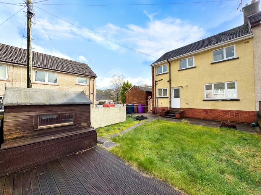 Images for 27 Oakwood Drive, Beith, Ayrshire, KA15 1BE, UK