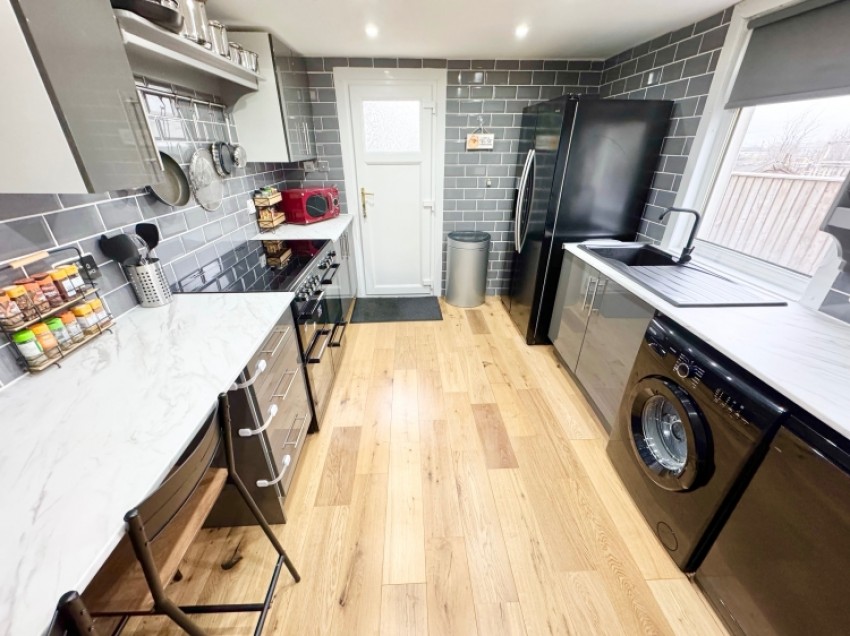 Images for 22 Hawthorn Crescent, Beith, Ayrshire, KA15 1DF, UK