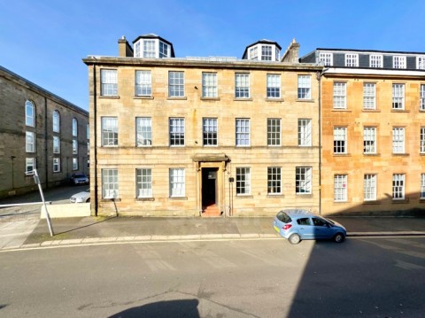 View Full Details for Flat 1 10 George Street, Paisley, Renfrewshire, PA1 2JB, UK
