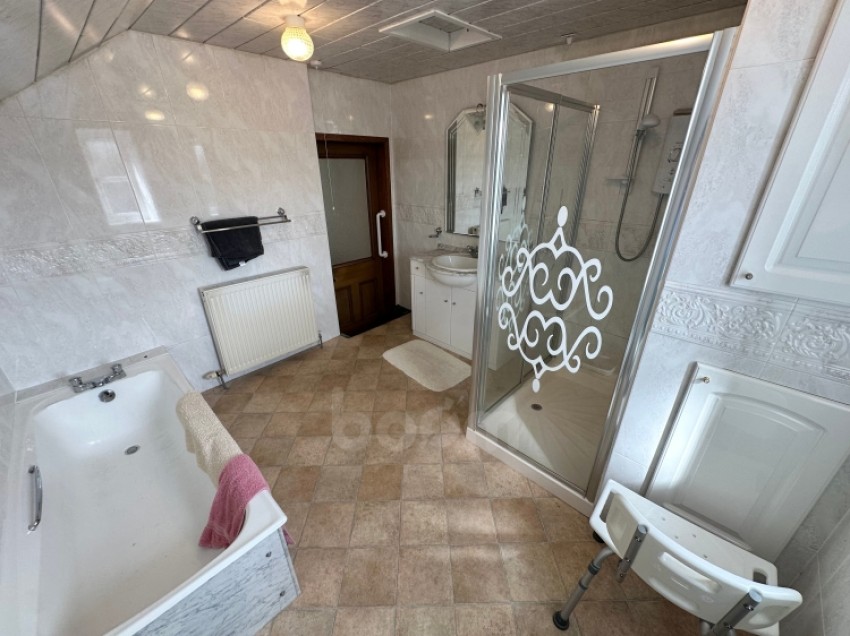 Images for 24 Stoneyholm Road, Kilbirnie, Ayrshire, KA25 7DT, UK