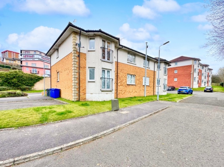 Images for 5d Queen Elizabeth Gardens, Clydebank, Dunbartonshire, G81 3BX, UK