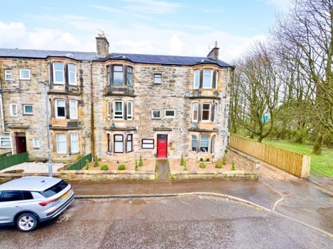 View Full Details for Flat 1/1 42 Knoxville Road, Kilbirnie, Ayrshire, KA25 7ED, UK