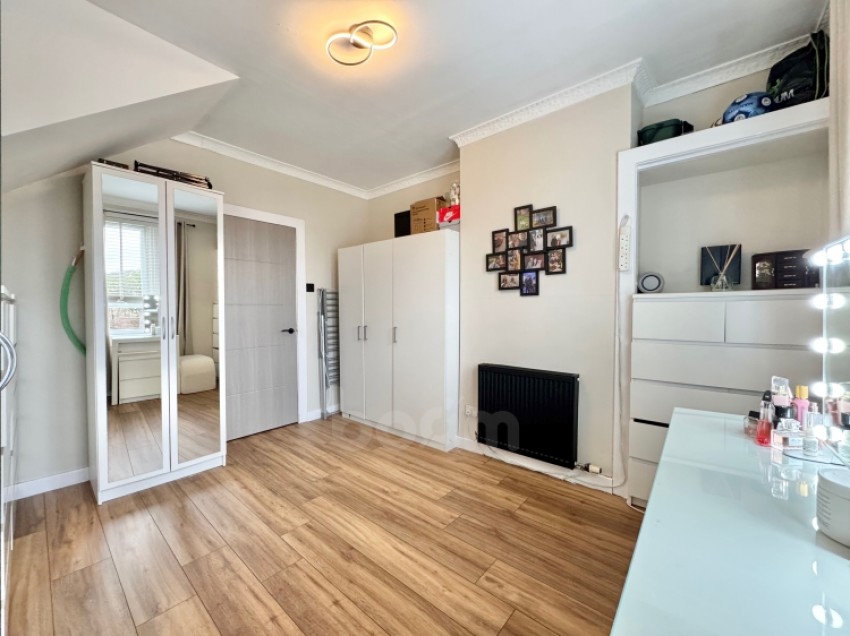 Images for 24b Floorsburn Crescent, Johnstone, Renfrewshire, PA5 8PF, UK