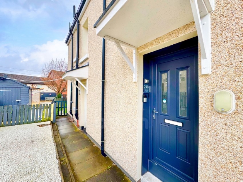 Images for 24b Floorsburn Crescent, Johnstone, Renfrewshire, PA5 8PF, UK