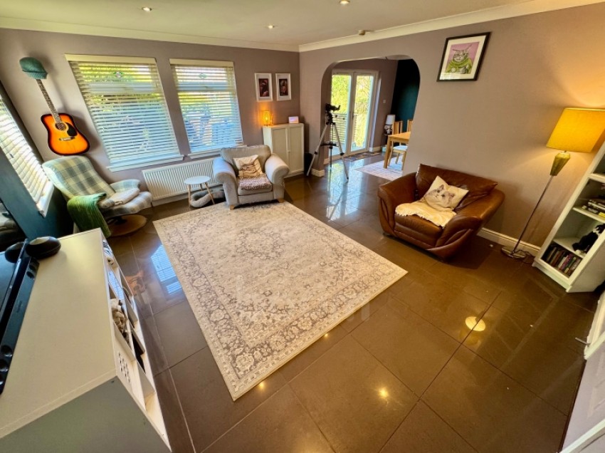 Images for 40 Reform Street, Beith, Ayrshire, KA15 2AE, UK