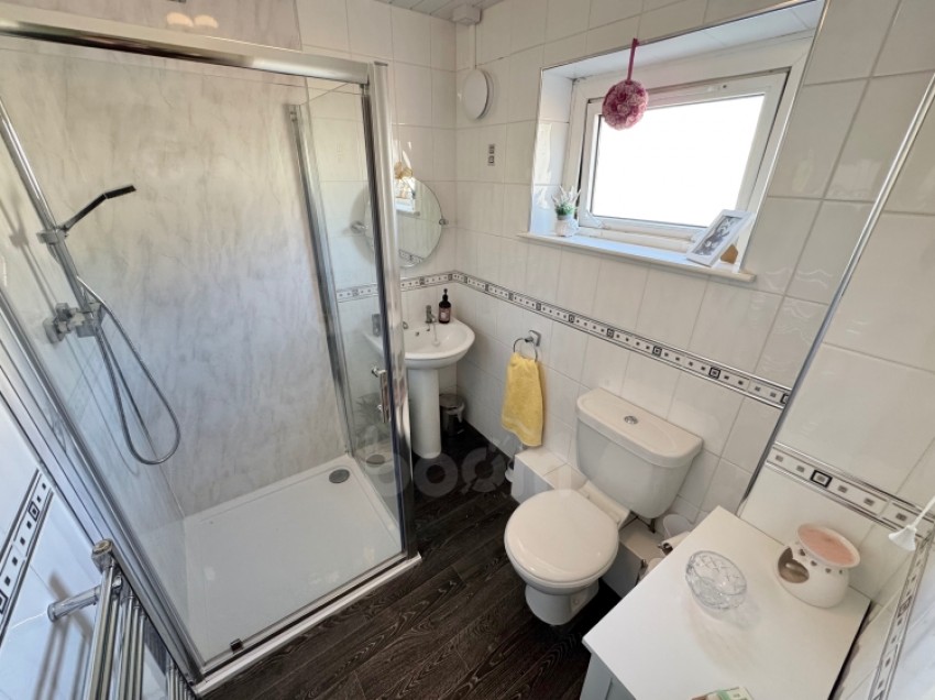 Images for 26 Harvey Terrace, Lochwinnoch, Renfrewshire, PA12 4HB, UK