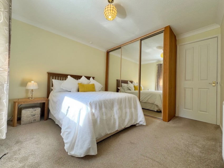 Images for 26 Harvey Terrace, Lochwinnoch, Renfrewshire, PA12 4HB, UK