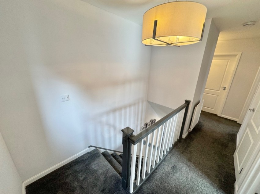 Images for 10 Roundhouse Circle, Renfrew, Renfrewshire, PA4 8FL, UK