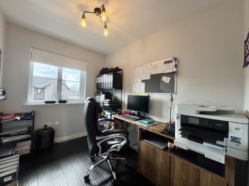 Images for 10 Roundhouse Circle, Renfrew, Renfrewshire, PA4 8FL, UK