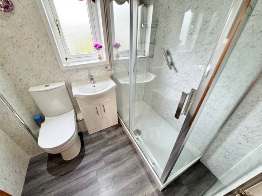 Images for 10 Reid Avenue, Linwood, Paisley, Renfrewshire, PA3 3EW, UK