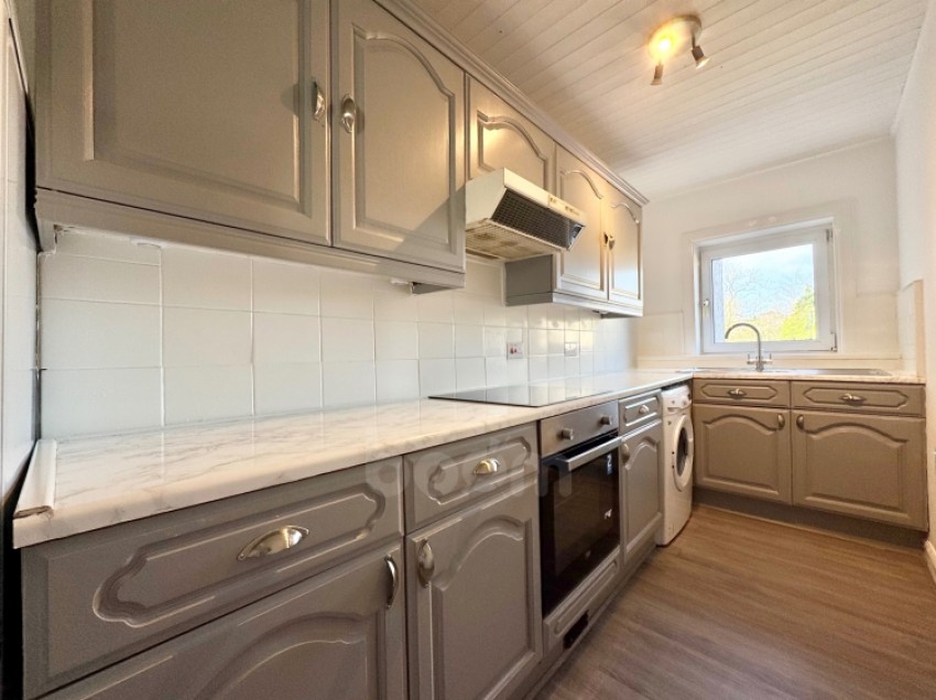 Images for 2b Knoxville Road, Kilbirnie, Ayrshire, KA25 7EB, UK