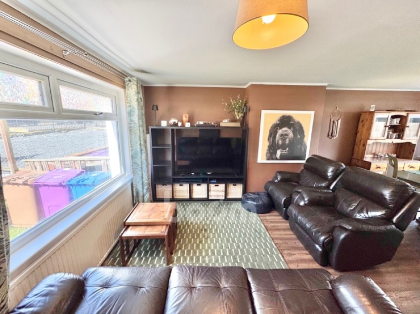 Images for 10 Mossend Avenue, Kilbirnie, Ayrshire, KA25 6DG, UK