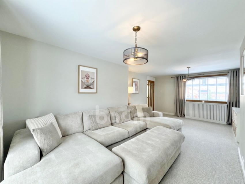 Images for 19 Ladeside Court, Kilbirnie, Ayrshire, KA25 6HE, UK