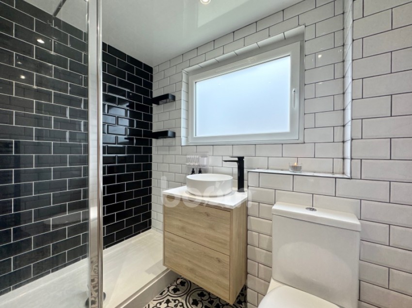 Images for 19 Ladeside Court, Kilbirnie, Ayrshire, KA25 6HE, UK