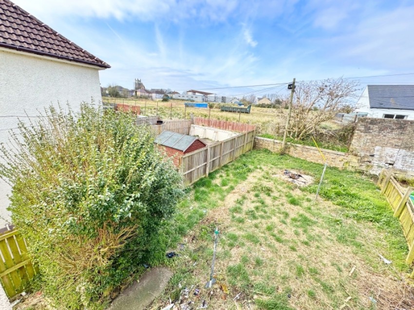 Images for 91 Ladyford Avenue, Kilwinning, Ayrshire, KA13 6DS, UK