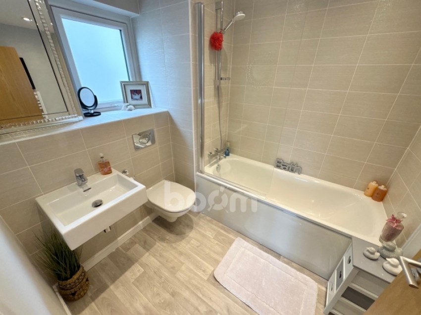Images for 24 Midton Circle, Howwood, Johnstone, Renfrewshire, PA9 1ED, UK