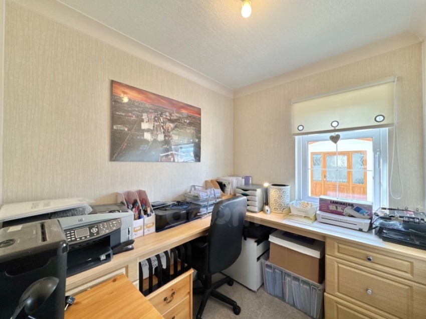 Images for 21 Willow Park Lochlibo Road, Burnhouse, Beith, Ayrshire, KA15 1LF, UK