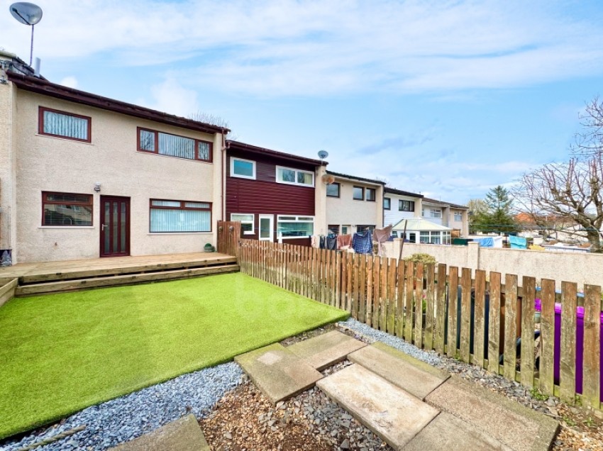 Images for 29 Treesbank, Kilwinning, Ayrshire, KA13 6LY, UK