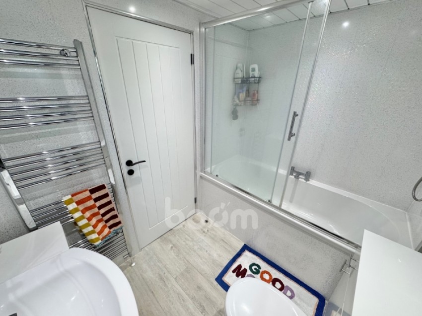 Images for 1 Stoneyholm Road, Kilbirnie, Ayrshire, KA25 7DS, UK