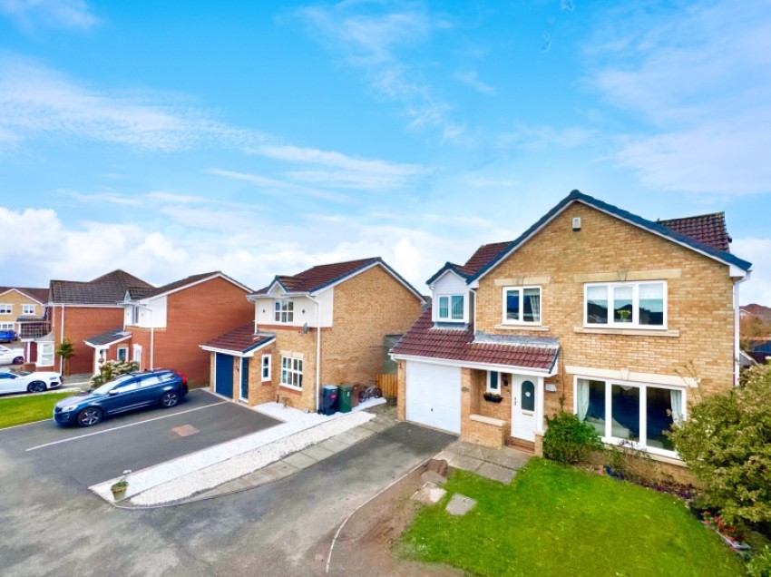 Images for 10 Rousay Wynd, Kilmarnock, Ayrshire, KA3 2GP, UK