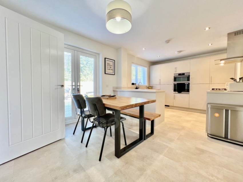 Images for 44 Colville Crescent, Beith, Ayrshire, KA14 3BG, UK