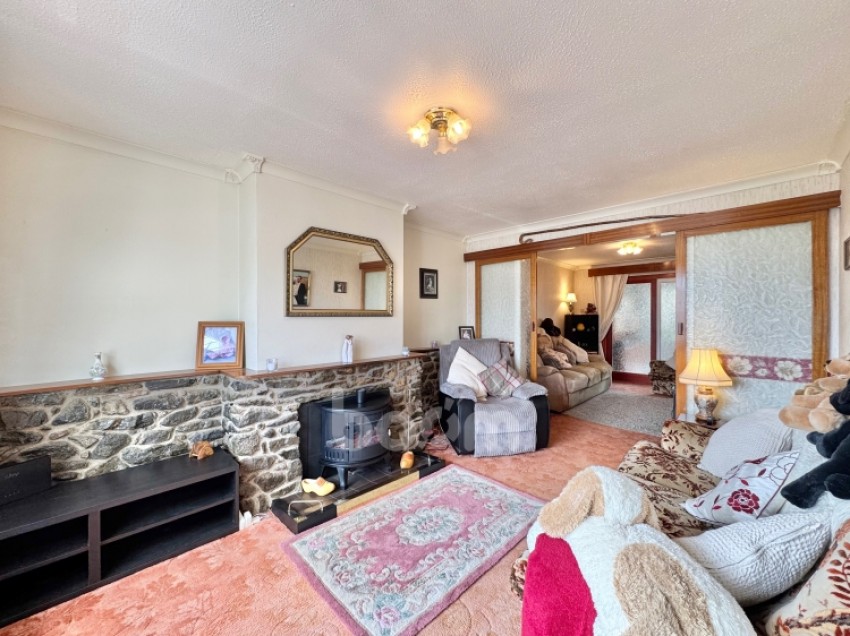 Images for 41 Herriot Avenue, Kilbirnie, Ayrshire, KA25 7JB, UK