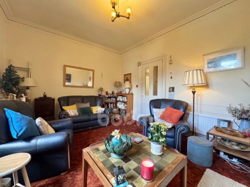 Images for Flat 1/1 35 Church Street, Lochwinnoch, Renfrewshire, PA12 4AE, UK